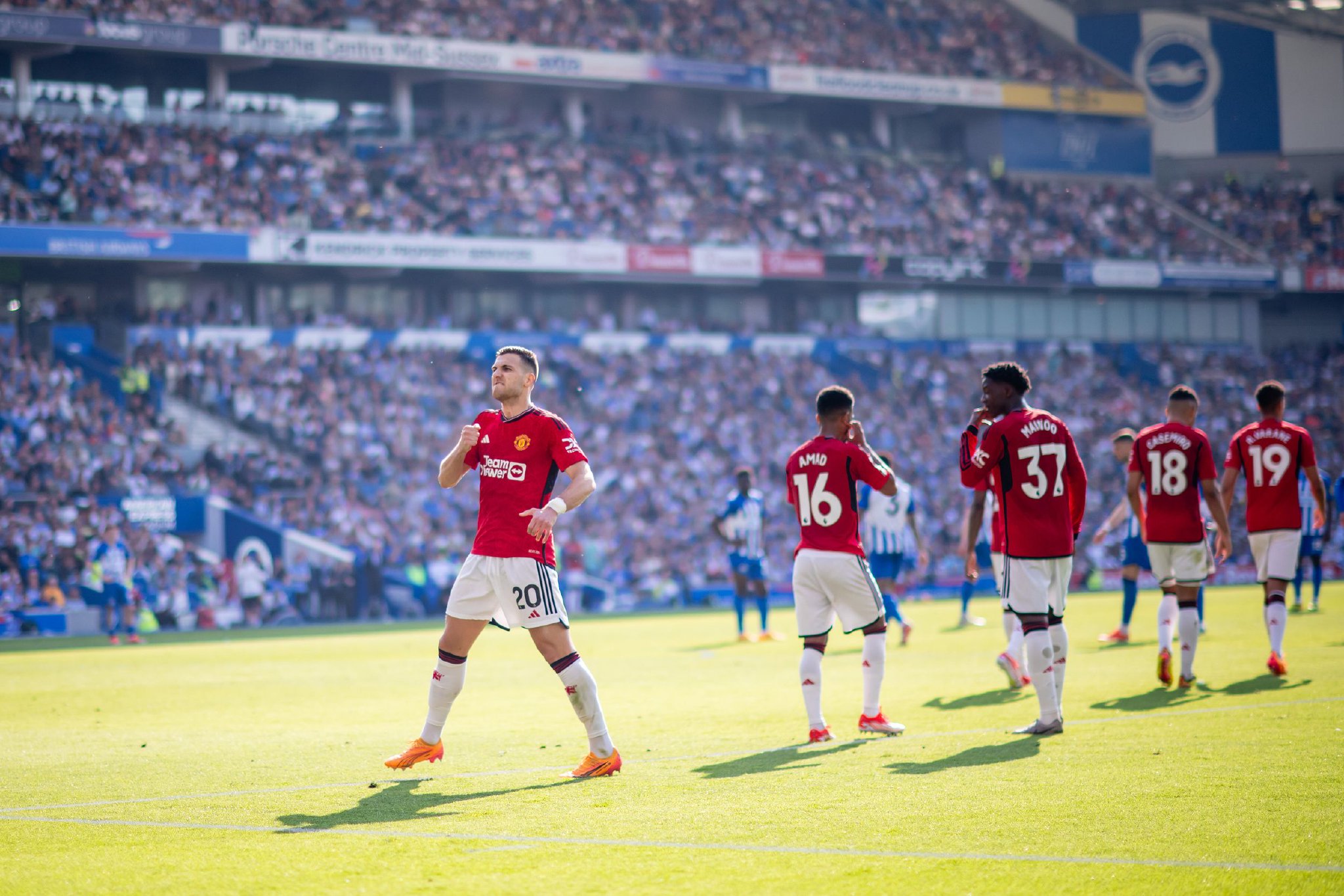 万欧元转会 万欧元转会